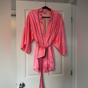 Victoria’s Secret 2012 NYC Fashion Show Pink Satin Robe